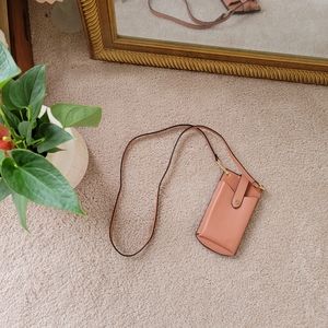 NEW Crossbody Purse/Wallet Phone Pocket